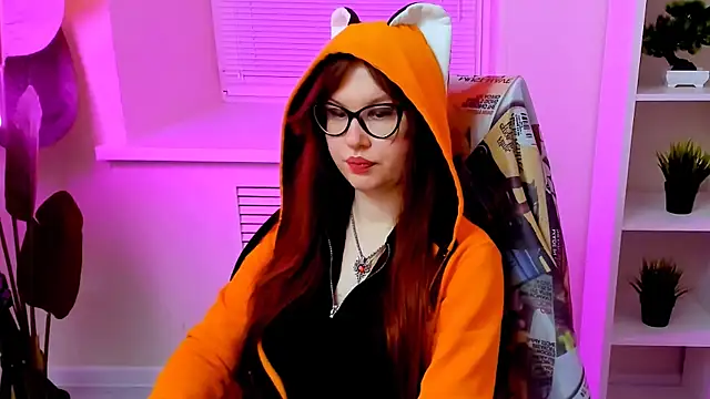 CarolGiggly webcam