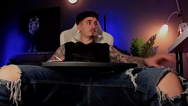 uptomatty webcam