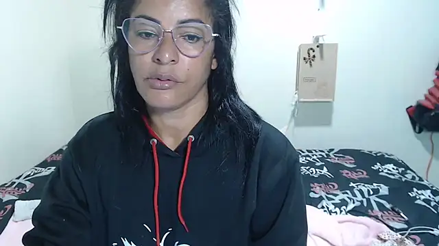 kateleyagrey webcam