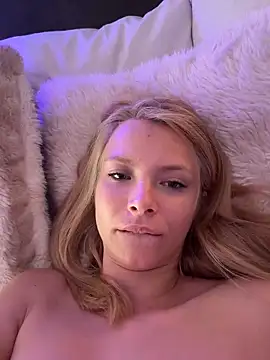 AnastasiaAniess webcam