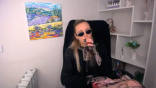 _Nicole_new webcam