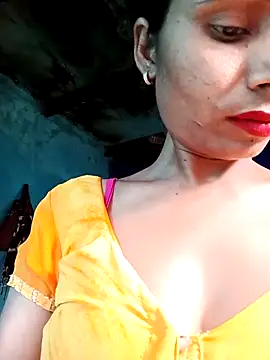 Kajal-Mehra webcam