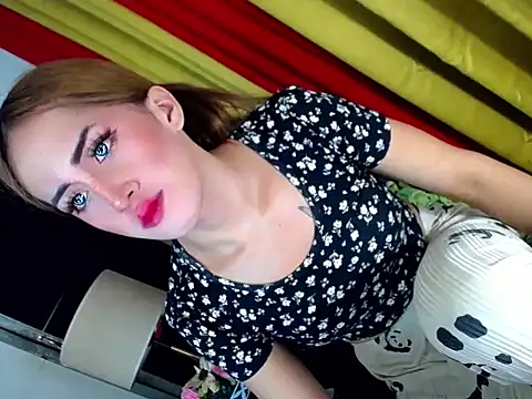 Baby_Unice webcam