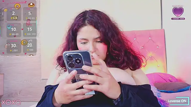 Sary_LittleSmiles webcam