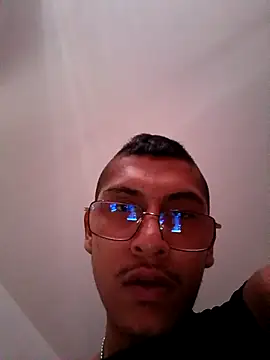 Lil_black009 webcam