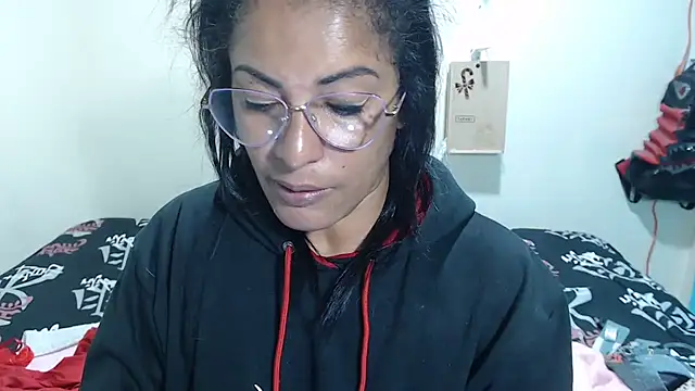 kateleyagrey webcam