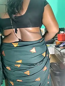 Desicouple1706 webcam