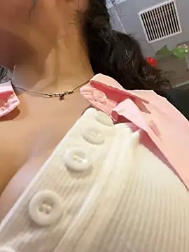 Molly-xiao webcam