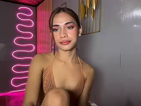 Lovelynikki03 webcam