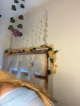 Sara_Sophia420 webcam