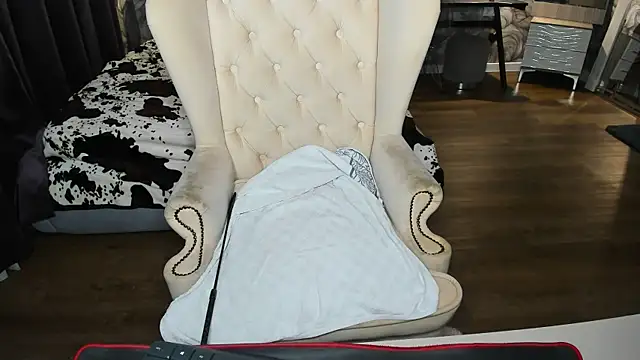 Elizabeth_Adams webcam