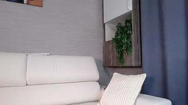 yummy_blonde webcam