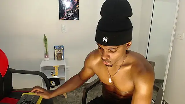 jackboy_000 (M young) - flex muscles
