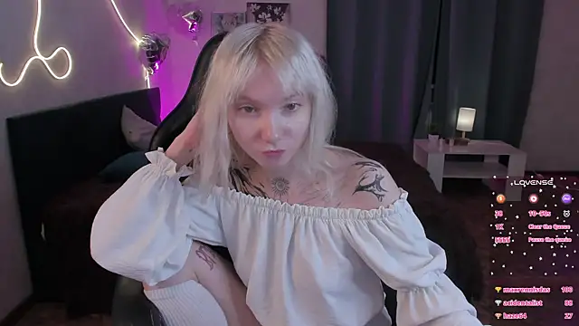 tattoo_art_baby webcam