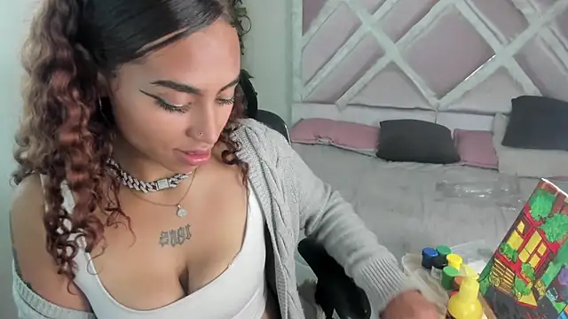tequilaaa11 - Tequilaaa11's free webcam - UK Sex Cams