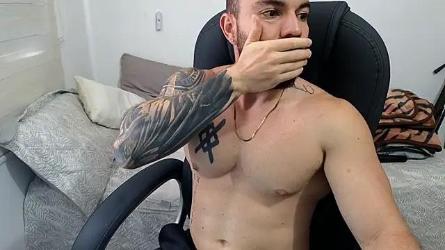 Isaac_Carter webcam