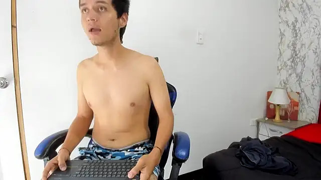 Alejandra_and_James_ webcam