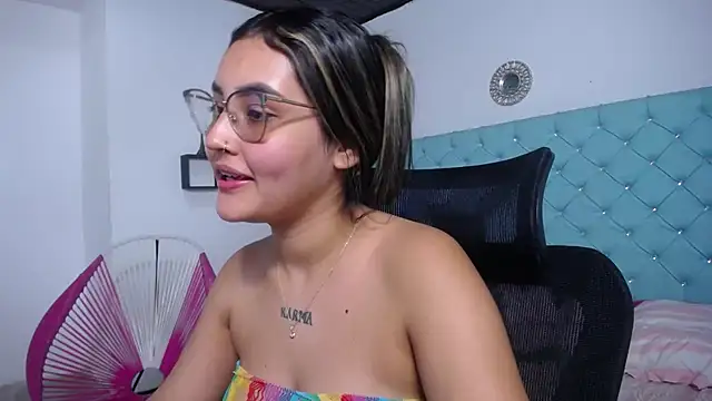 kathe-mills235 webcam