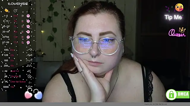Alicia_love00 webcam