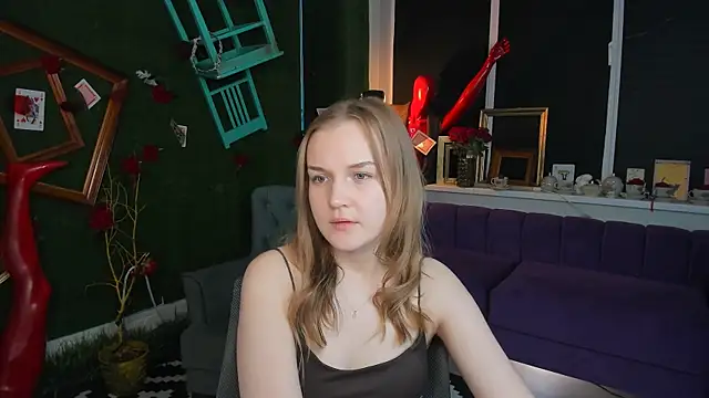 LissaTelor webcam