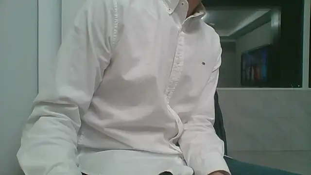 nole_china7 (Ask my age) - talk / fun / cum