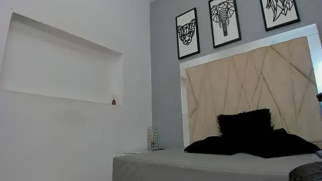 adams_bobby live sex cam
