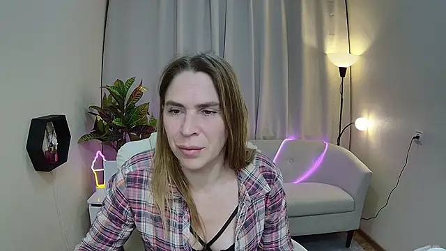 TessaDaybreak webcam