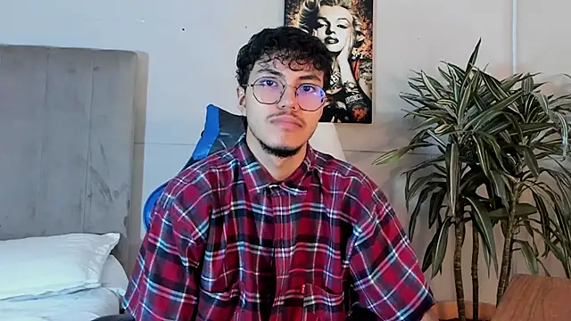kai_storn webcam