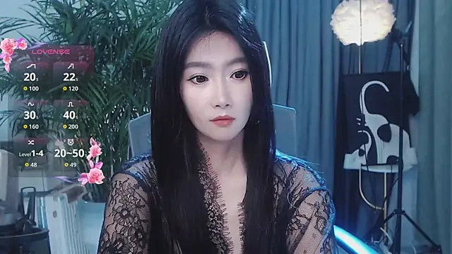 美女feifei-love在线直播