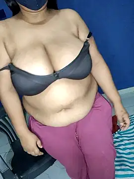 Ohh_Meena webcam