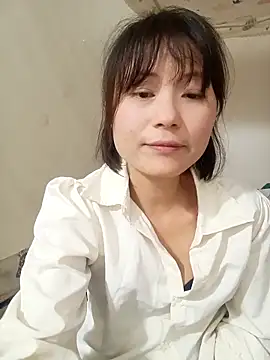 linda_bae00 webcam