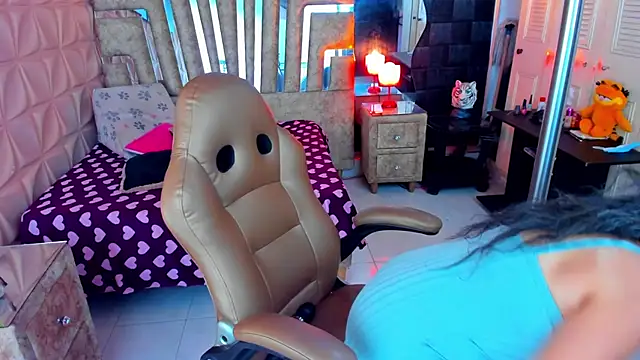 cute_sassy webcam