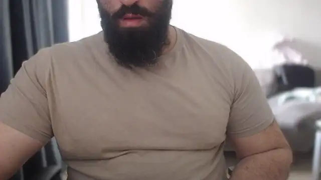 hugemachohandsome webcam
