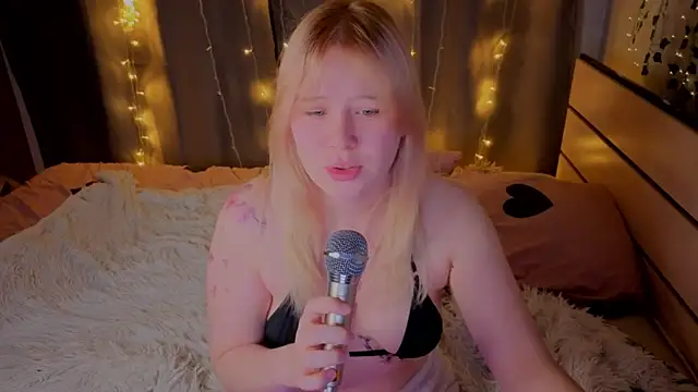 unburnedgirl webcam