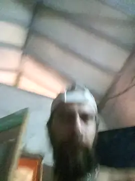 hairy_mannn webcam