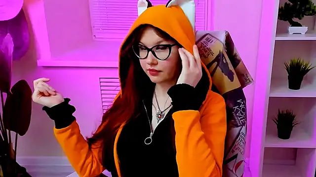 CarolGiggly webcam