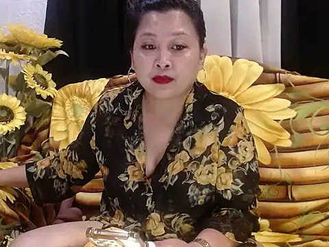UrSweetClassyPinay webcam