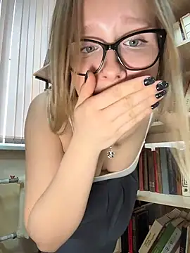 Liza_risky webcam