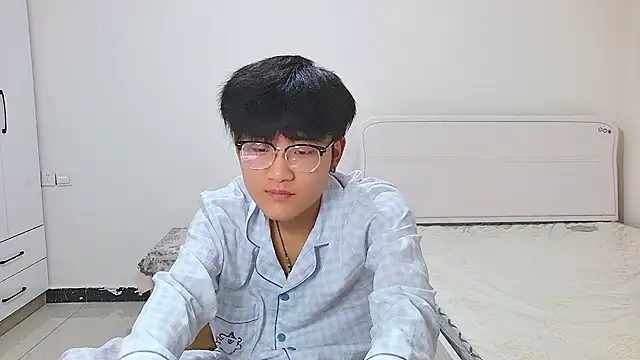 KK-cuteboy webcam