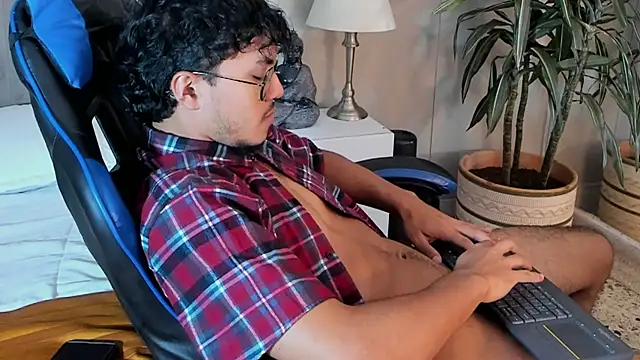 kai_storn webcam