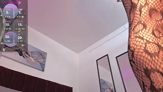 SALOME_F0X_ live sex cam
