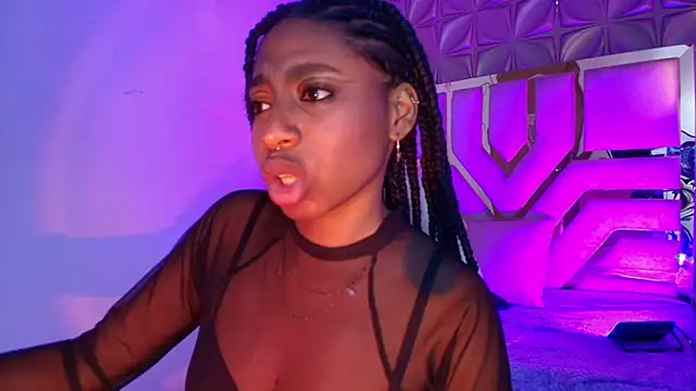 Queen_perla_ webcam