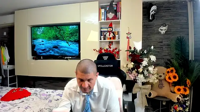 SpartacusDaddy48 webcam