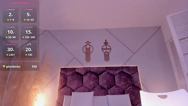 emily_nova_ webcam