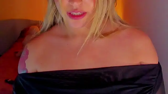 saradiazxxx webcam