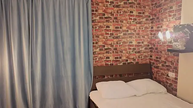 Six_Seven7 webcam