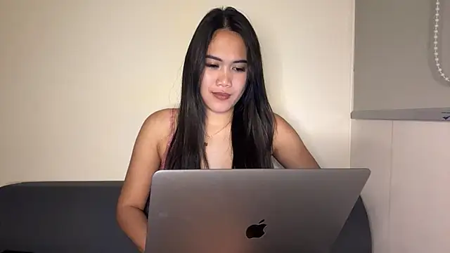 MaggieCahue webcam