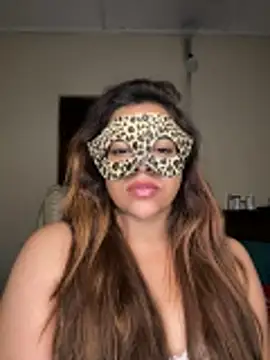 slnatasha (F milf) - Lips 👄 closeups
