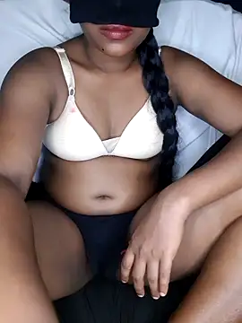 Vishmi15 webcam