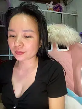 Ivy_Trix2 webcam